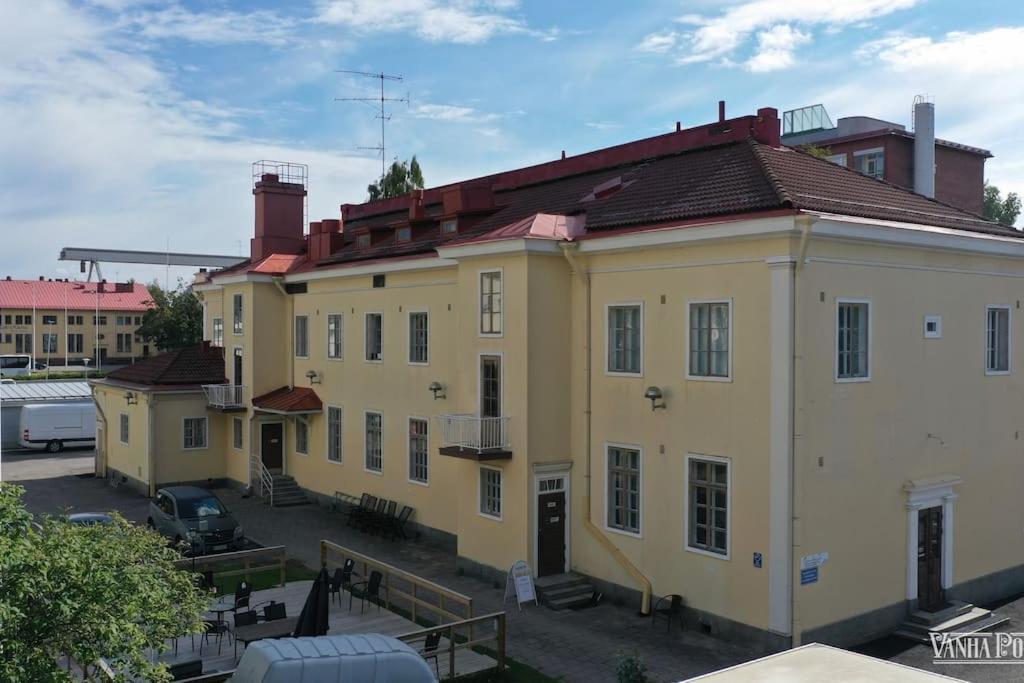 Tyylikaes City Studio, Terassi Ja Ilmainen Parkki Vanha Postitalo Varkaus Exterior photo